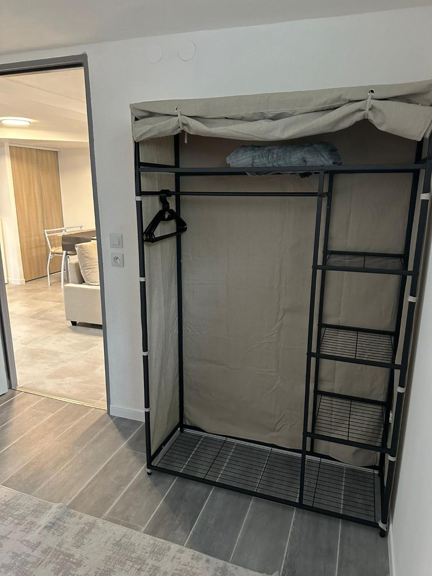 Les Mirabelles Apartment Енсисайм Екстериор снимка